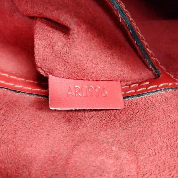 Louis Vuitton Hand Bag Alma Red Epi - Picture 9 of 9